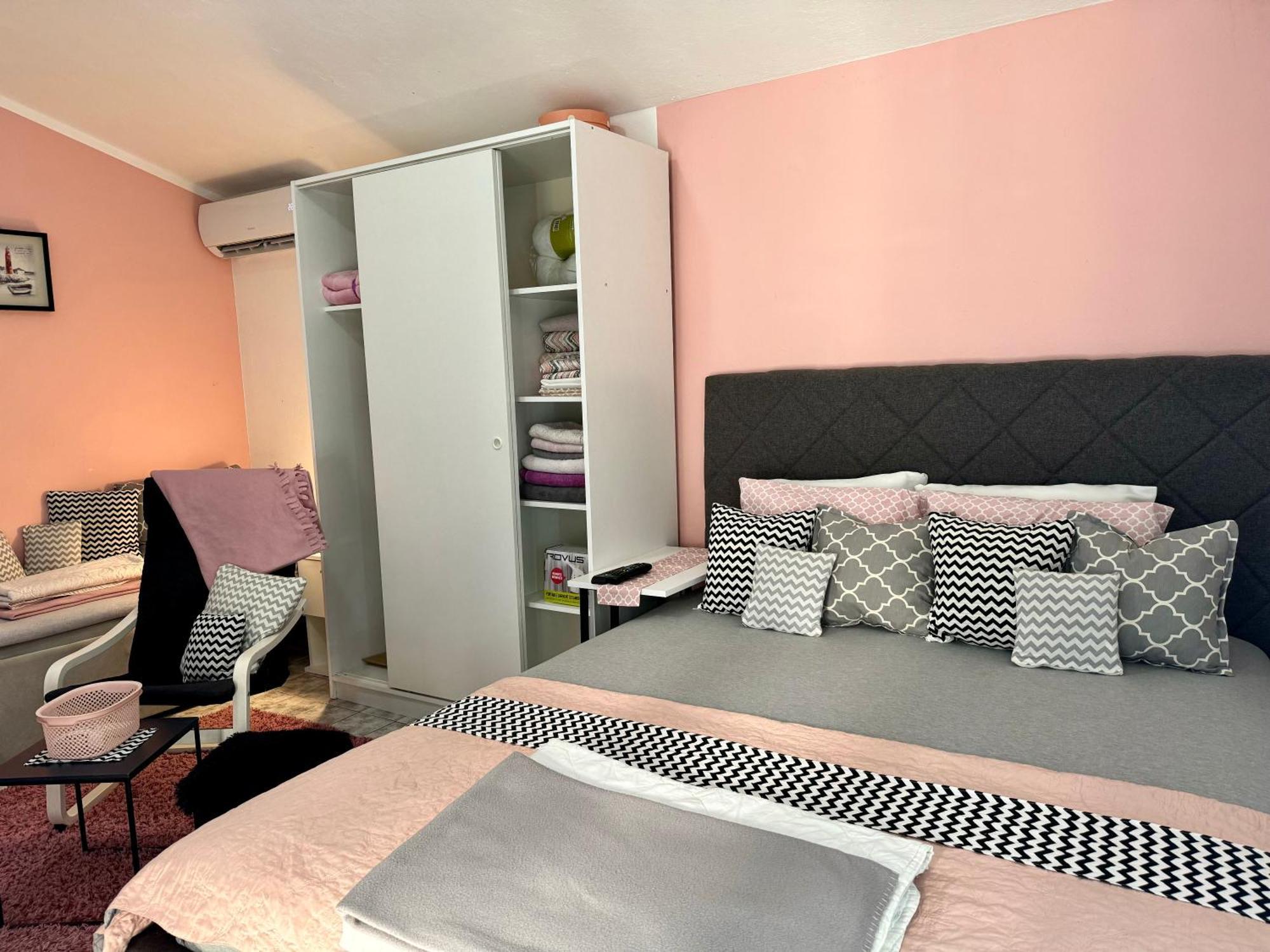 קוטור Aparthotel Maxim מראה חיצוני תמונה