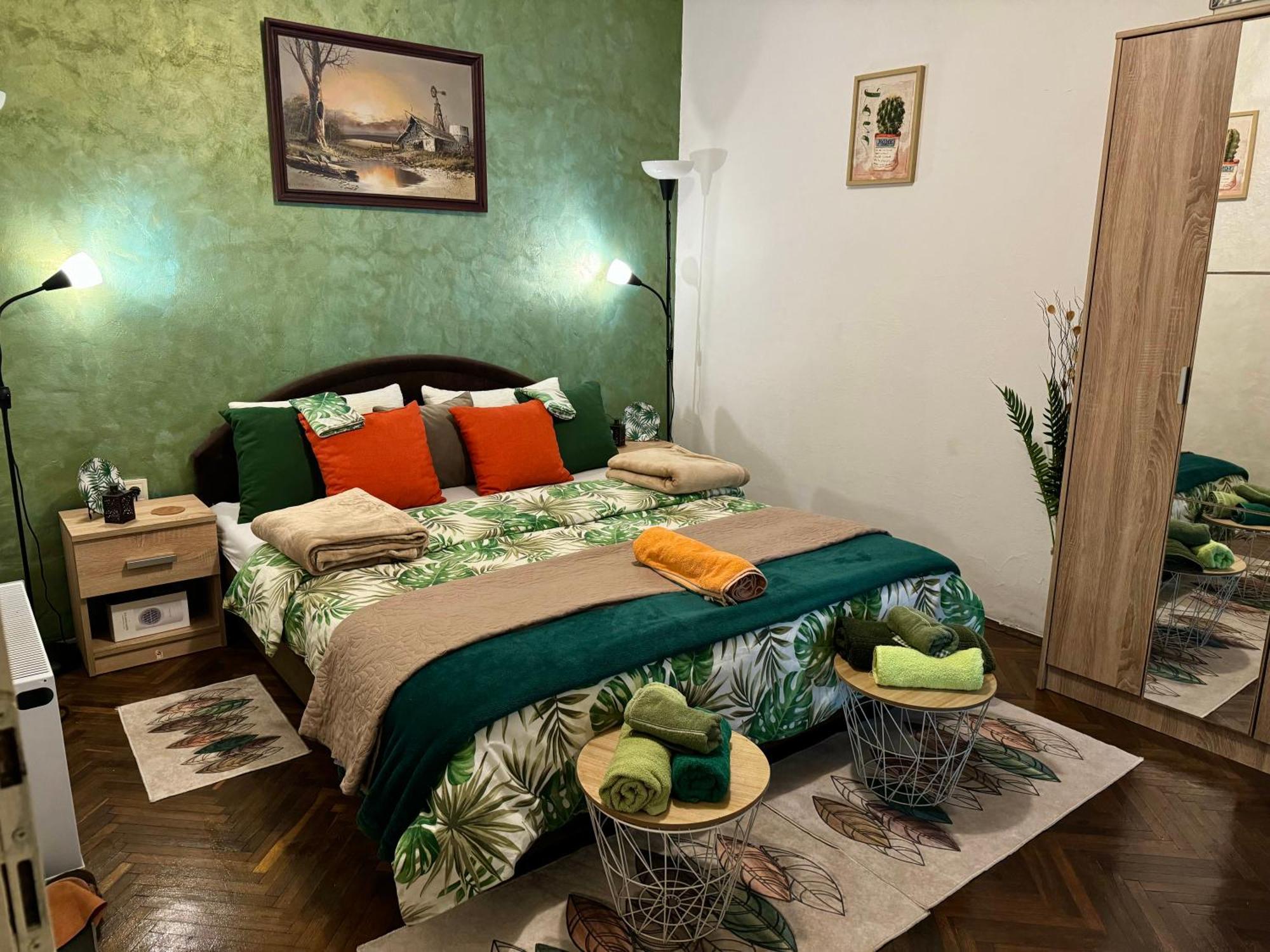 קוטור Aparthotel Maxim מראה חיצוני תמונה