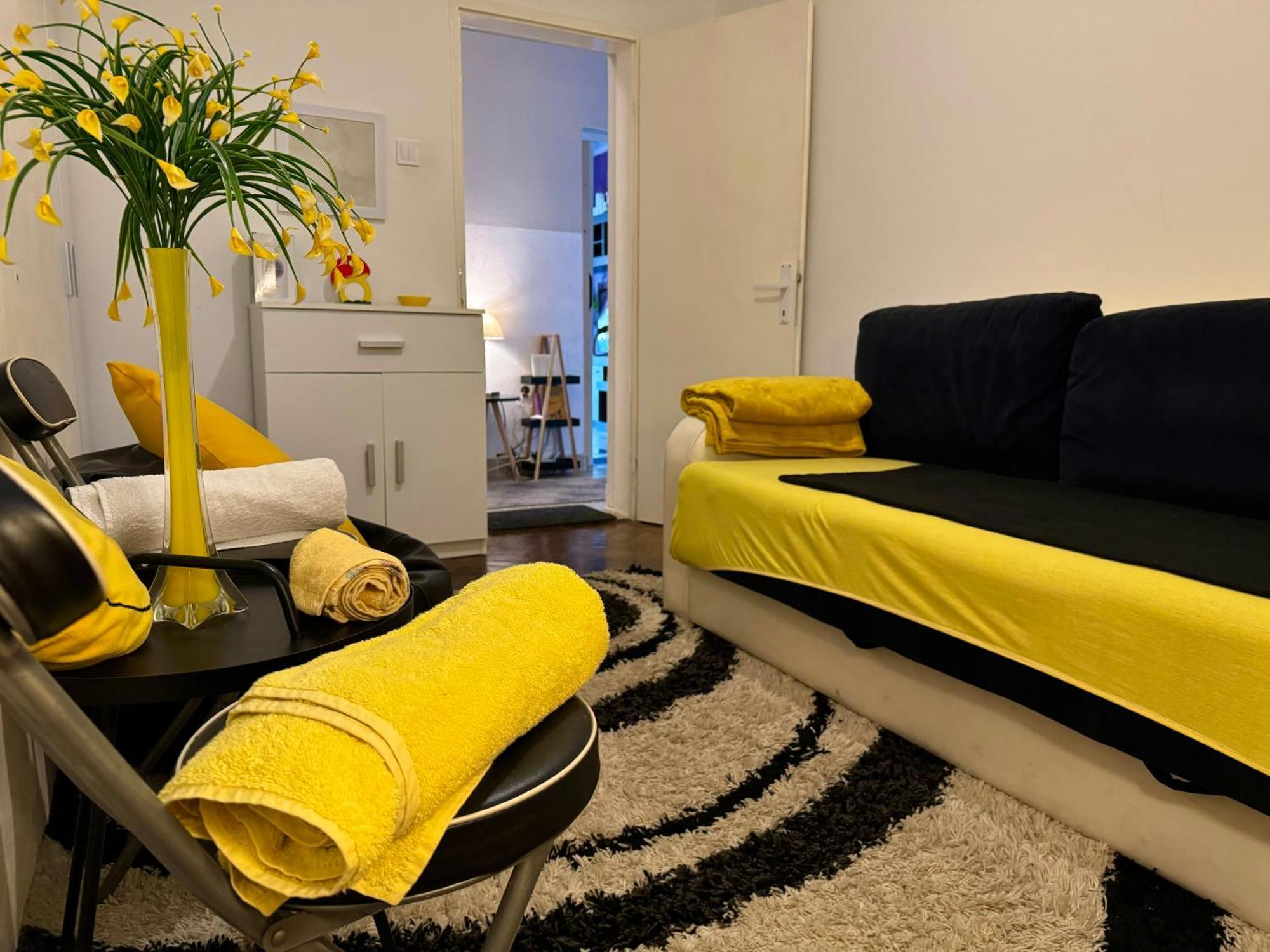 קוטור Aparthotel Maxim מראה חיצוני תמונה