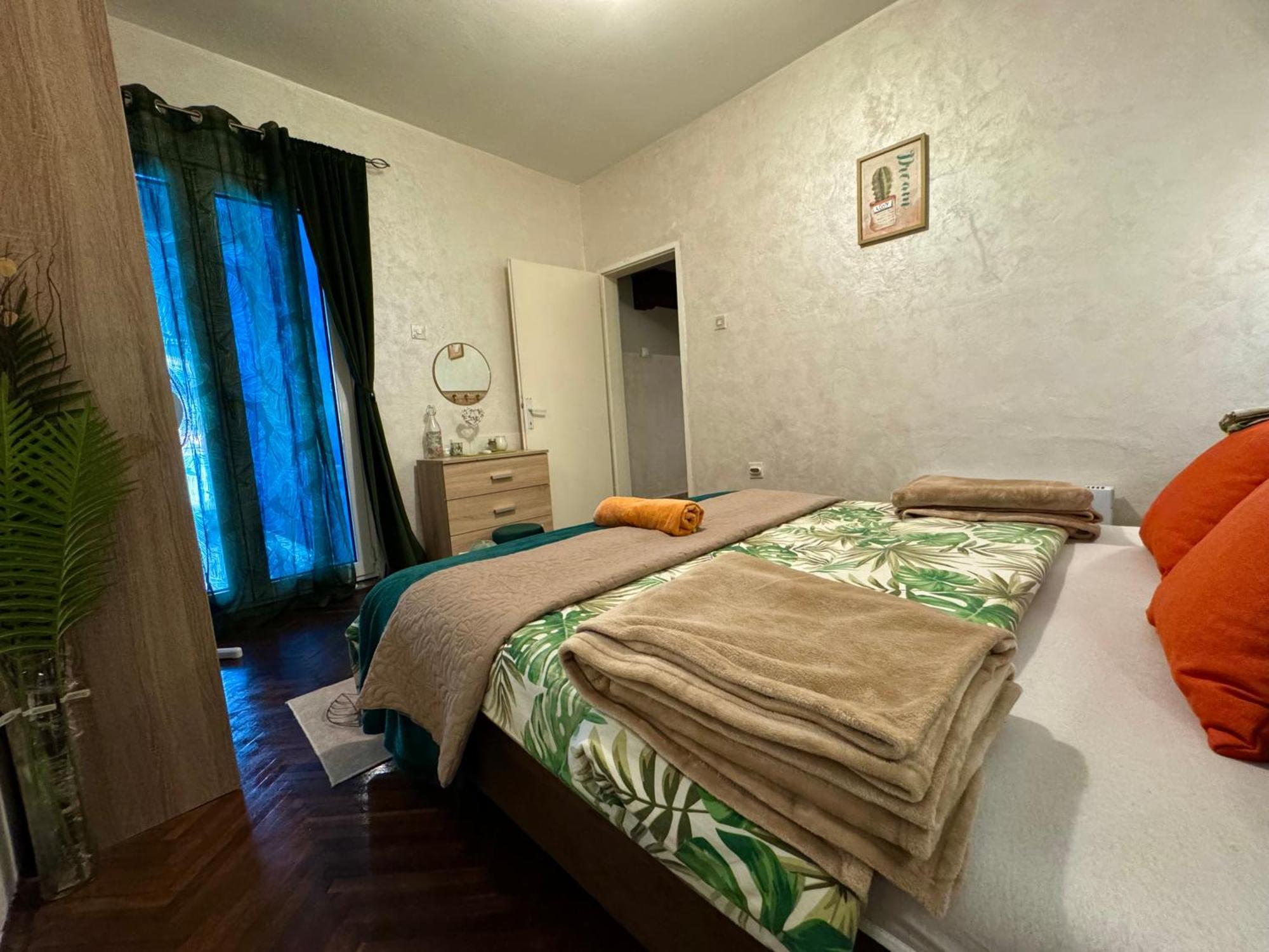 קוטור Aparthotel Maxim מראה חיצוני תמונה